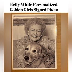 Betty White Autograph Auto Signed Golden Girls Personalized 8x10 Celebrity Photo